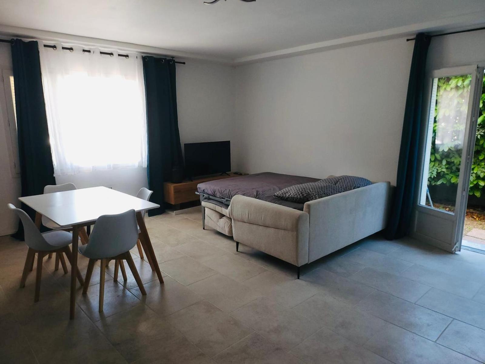 Appartement Paisible Pour 4 Personnes Монпелье Экстерьер фото